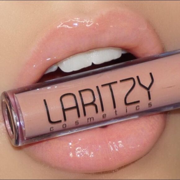 3/$20💘 Laritzy Cosmetics Lip Gloss in Vibe - Picture 2 of 11